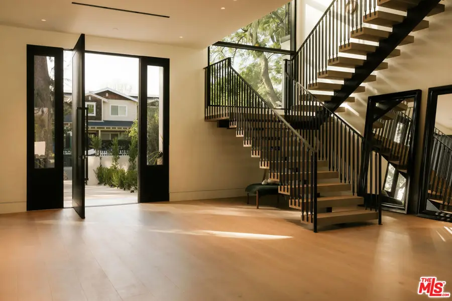 4634 Ethel Avenue, Sherman Oaks, CA 91423 - #3