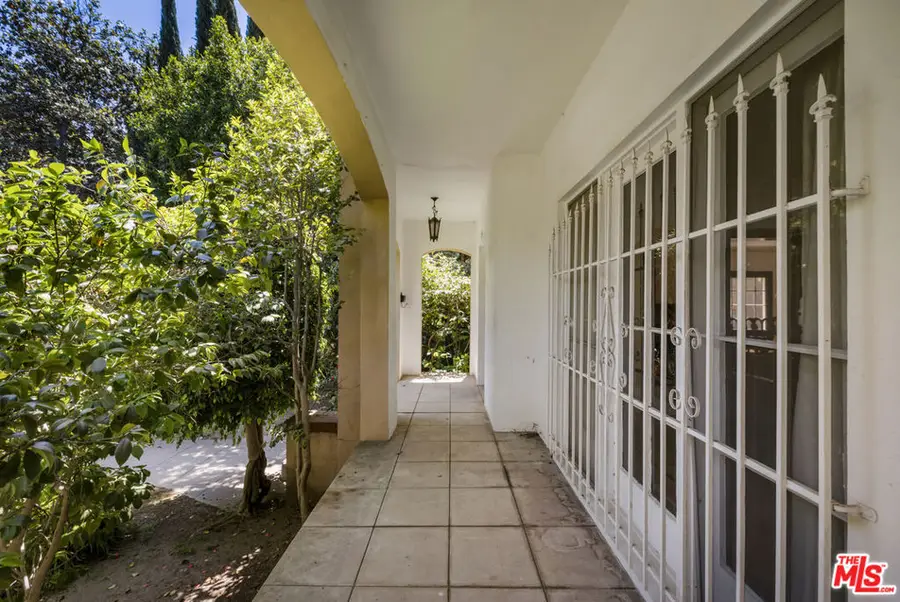 2007 N Hobart Boulevard, Los Angeles, CA 90027 - #3