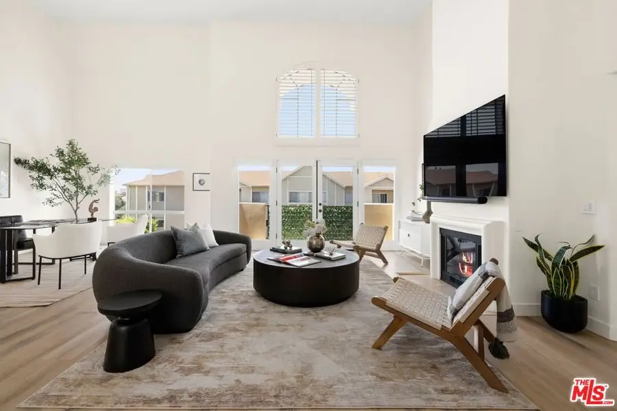 11855 Goshen Avenue #PH 303, Los Angeles, CA 90049 - #3