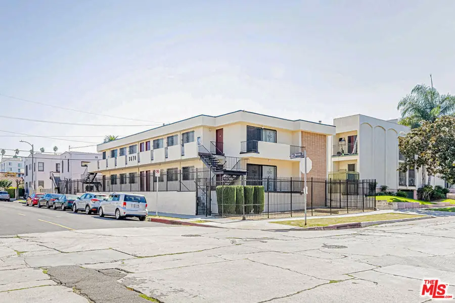 940 S Gramercy Place, Los Angeles, CA 90019 - #3