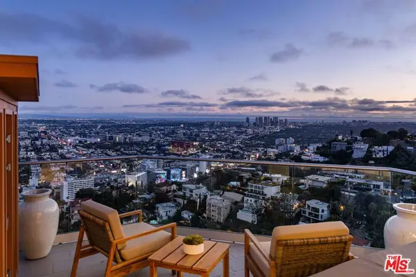 8572 Hillside Avenue, Los Angeles, CA 90069