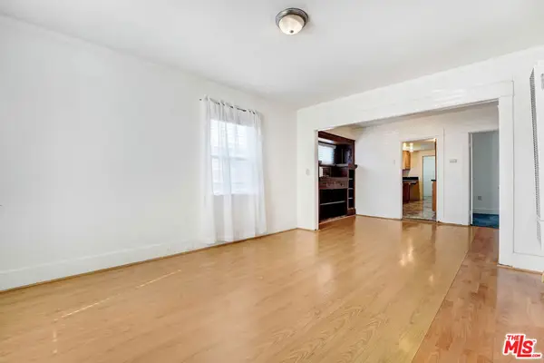 1145 W 89th Street, Los Angeles, CA 90044