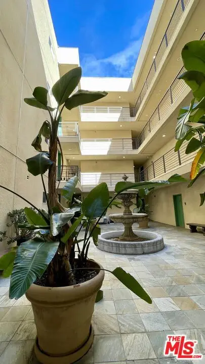 3061 W 12th Place #308, Los Angeles, CA 90006 - #2