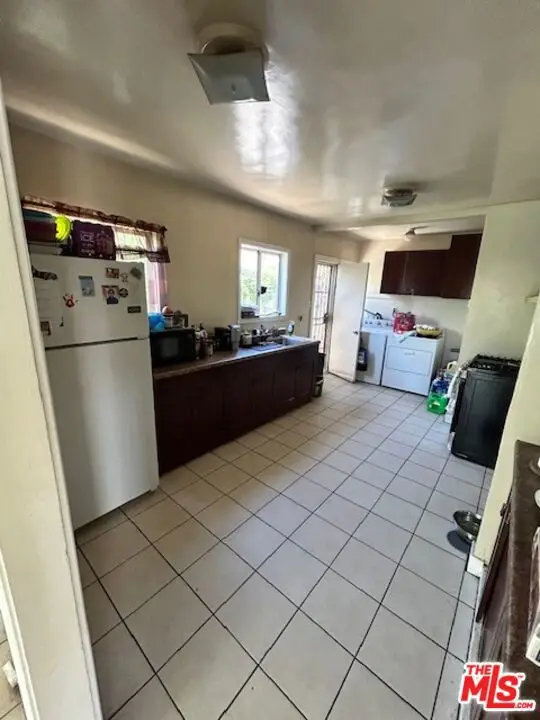 319 E 113th Street, Los Angeles, CA 90061 - #3