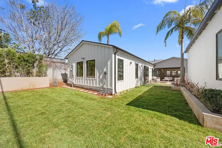 7907 Vicksburg Avenue, Los Angeles, CA 90045 - #2