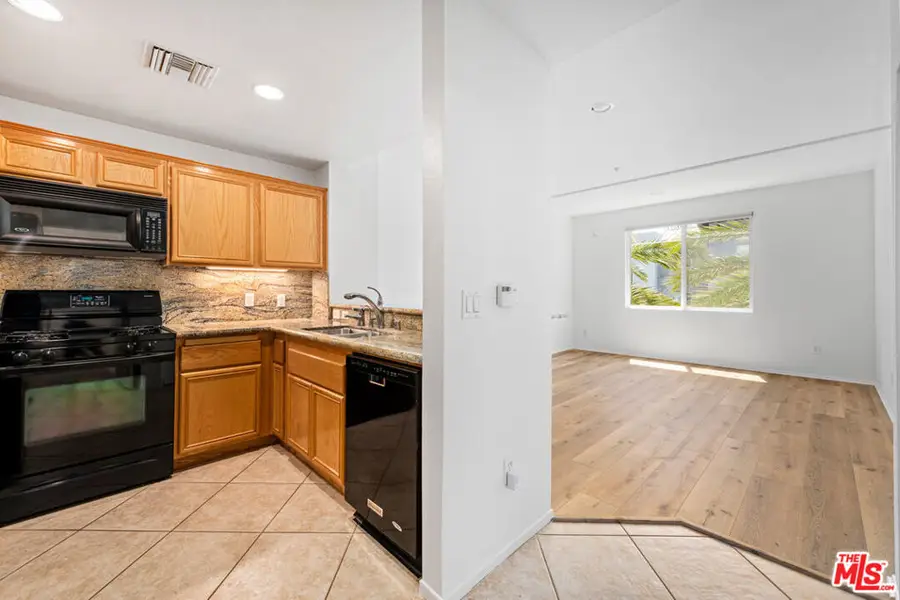 13200 Pacific #322, Playa Vista, CA 90094 - #3