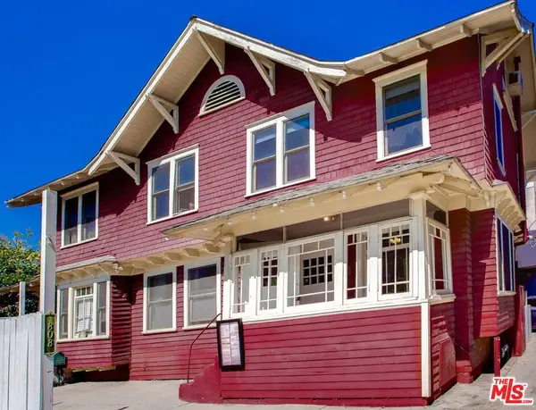 105 Park Place, Venice, CA 90291