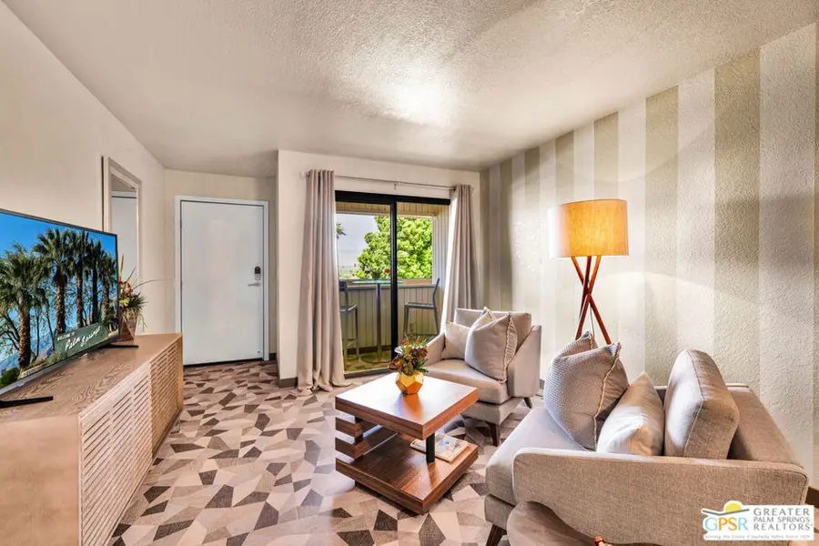 675 N Los Felices Circle #J-202, Palm Springs, CA 92262 - #3