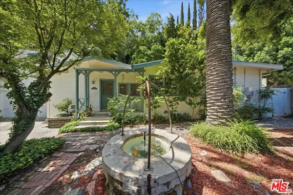 1551 N Beverly Glen Boulevard, Los Angeles, CA 90077