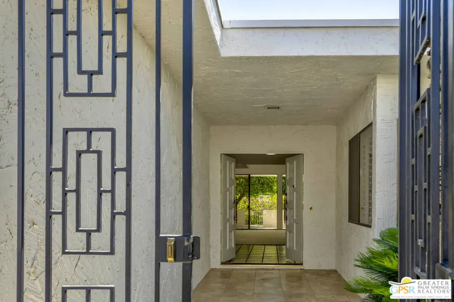 2450 Camino Vida, Palm Springs, CA 92264 - #2