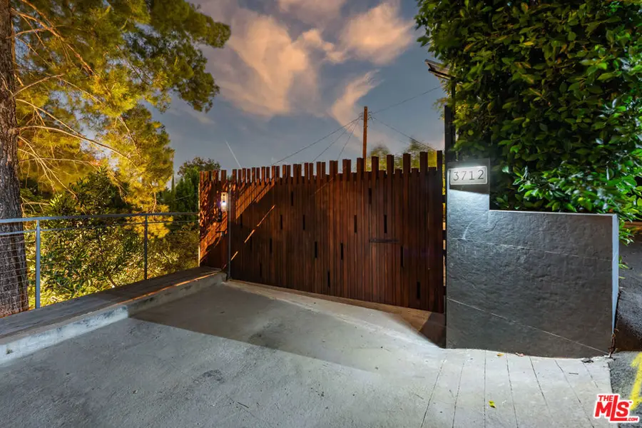 3712 Broadlawn Drive, Los Angeles, CA 90068 - #2