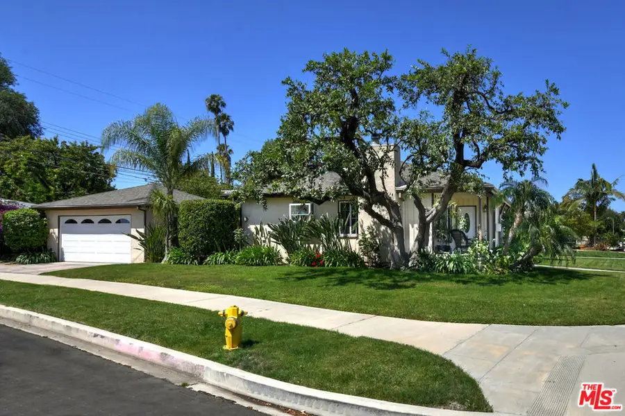 22232 Kittridge Street, Woodland Hills, CA 91303 - #3