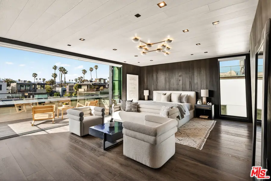 442 Sherman Canal, Venice, CA 90291 - #3