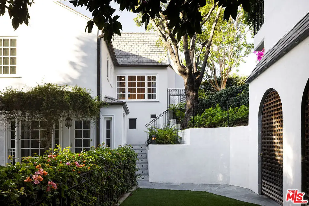 2558 Glendower Avenue, Los Angeles, CA 90027 - #1
