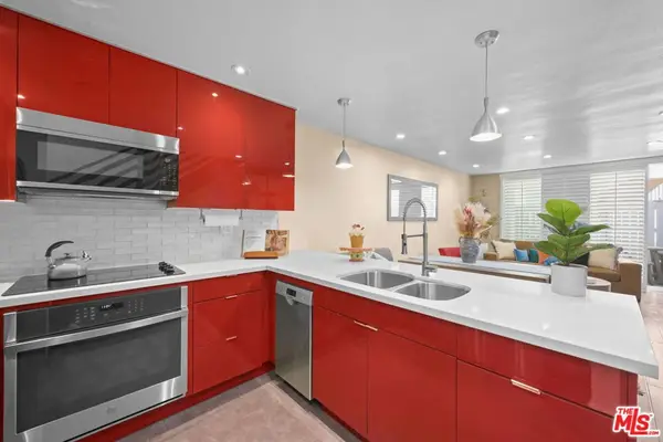 5951 Canterbury Drive #20, Culver City, CA 90230