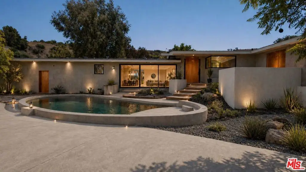 3200 Coldwater Canyon Avenue, Studio City, CA 91604 - #1