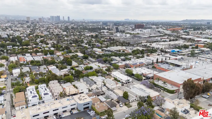 1637 Stanford Street, Santa Monica, CA 90404 - #3