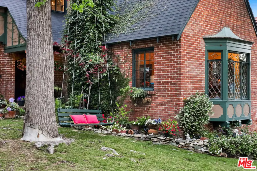 1242 N Isabel Street, Glendale, CA 91207 - #3