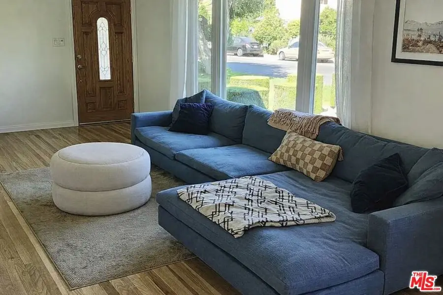 13232 Otsego Street, Sherman Oaks, CA 91423 - #2