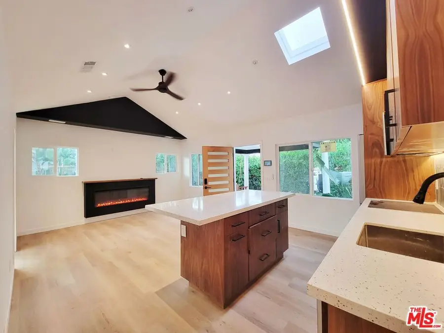 7734 Lexington Avenue, West Hollywood, CA 90046 - #2