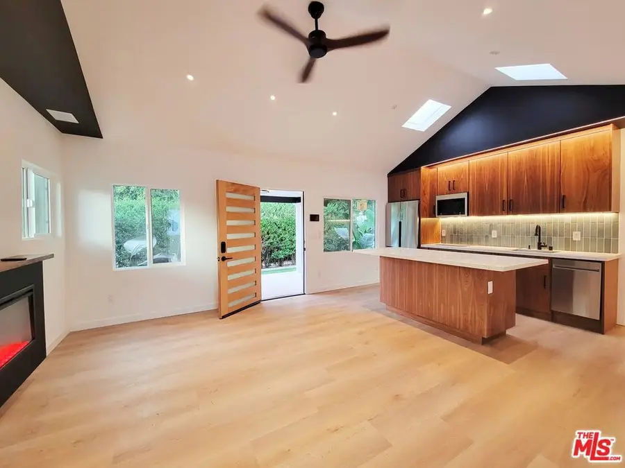 7734 Lexington Avenue, West Hollywood, CA 90046 - #3