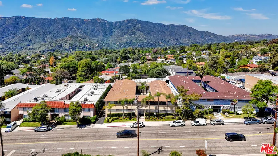 4439 Ocean View Boulevard, Montrose, CA 91020 - #3