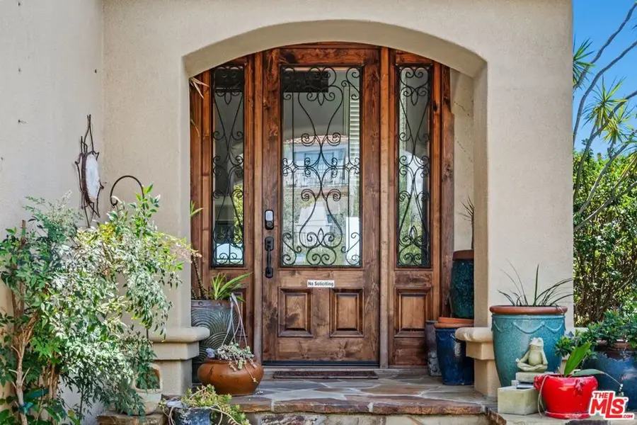 16778 Calle Arbolada, Pacific Palisades, CA 90272 - #2