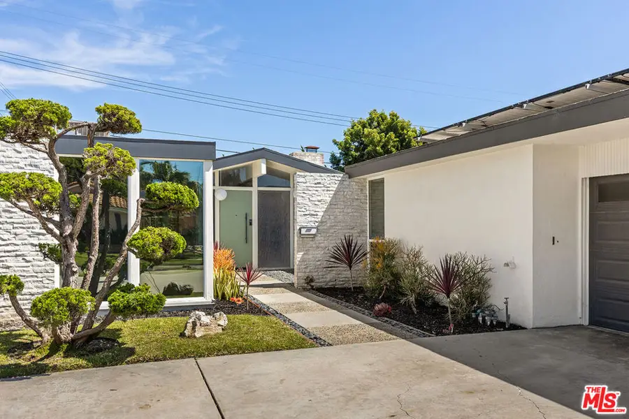 6646 S Bedford Avenue, Los Angeles, CA 90056 - #2