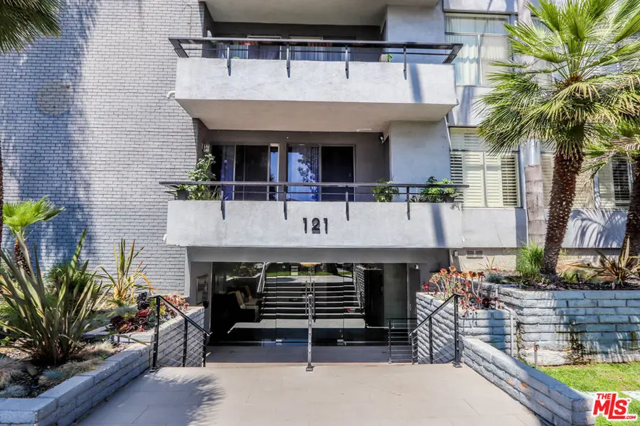 121 S Palm Drive #404, Beverly Hills, CA 90212 - #3