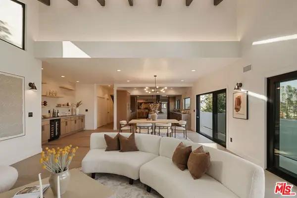 2474 Silver Ridge Avenue, Los Angeles, CA 90039