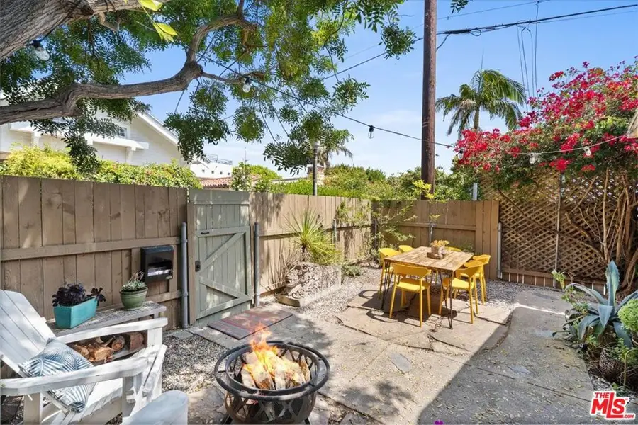 130 Wavecrest Avenue, Venice, CA 90291 - #2