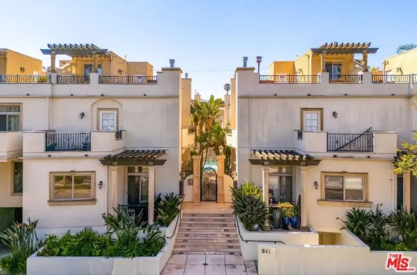 841 Westmount Drive #116, West Hollywood, CA 90069