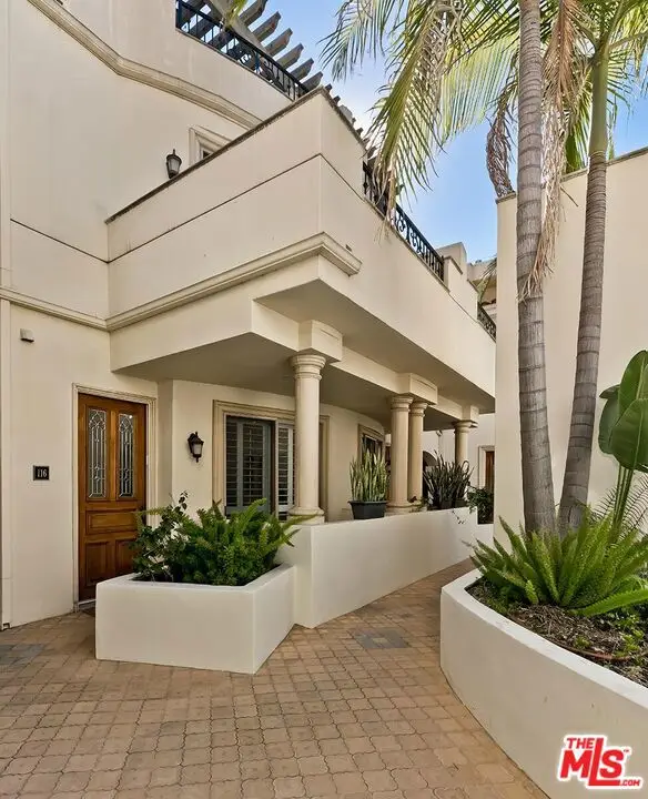 841 Westmount Drive #116, West Hollywood, CA 90069 - #3