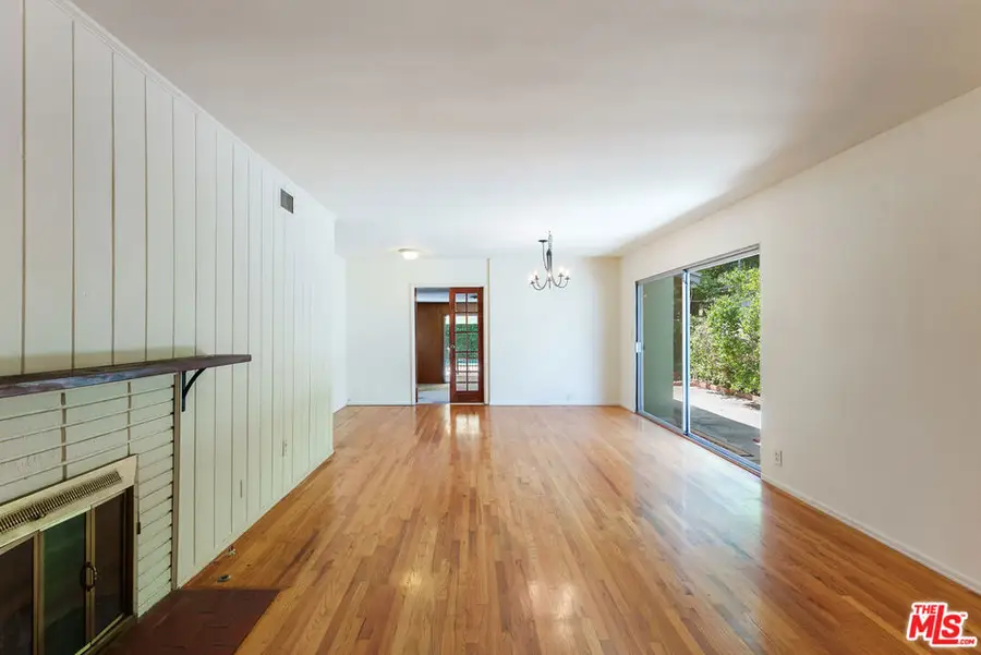 5801 Willis Avenue, Van Nuys, CA 91411 - #2