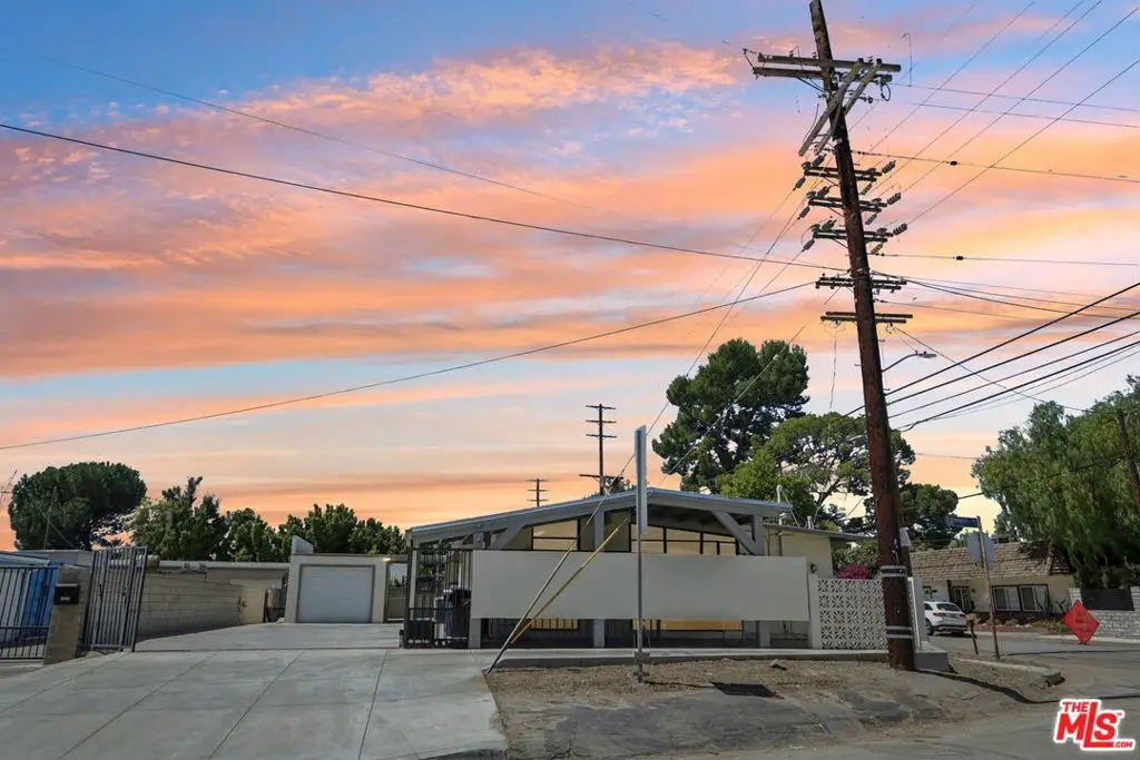 11100 Sheldon Street, Sun Valley, CA 91352 - #1