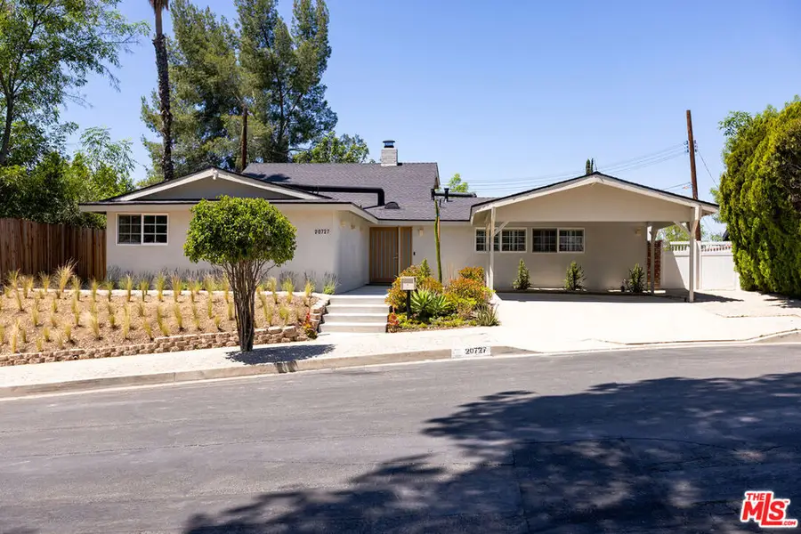 20727 Dolorosa Street, Woodland Hills, CA 91367 - #2