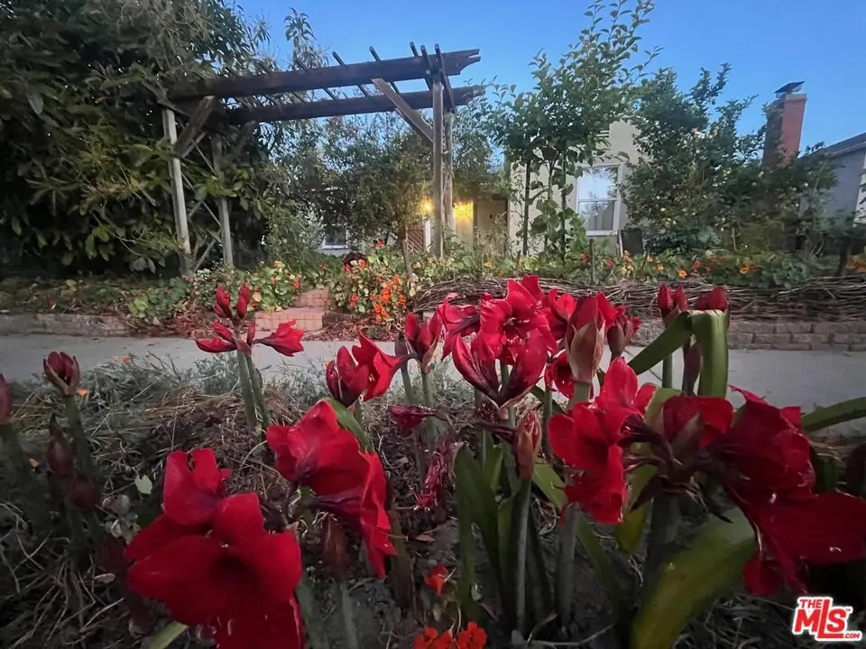 3953 Somerset Drive, Los Angeles, CA 90008 - #1