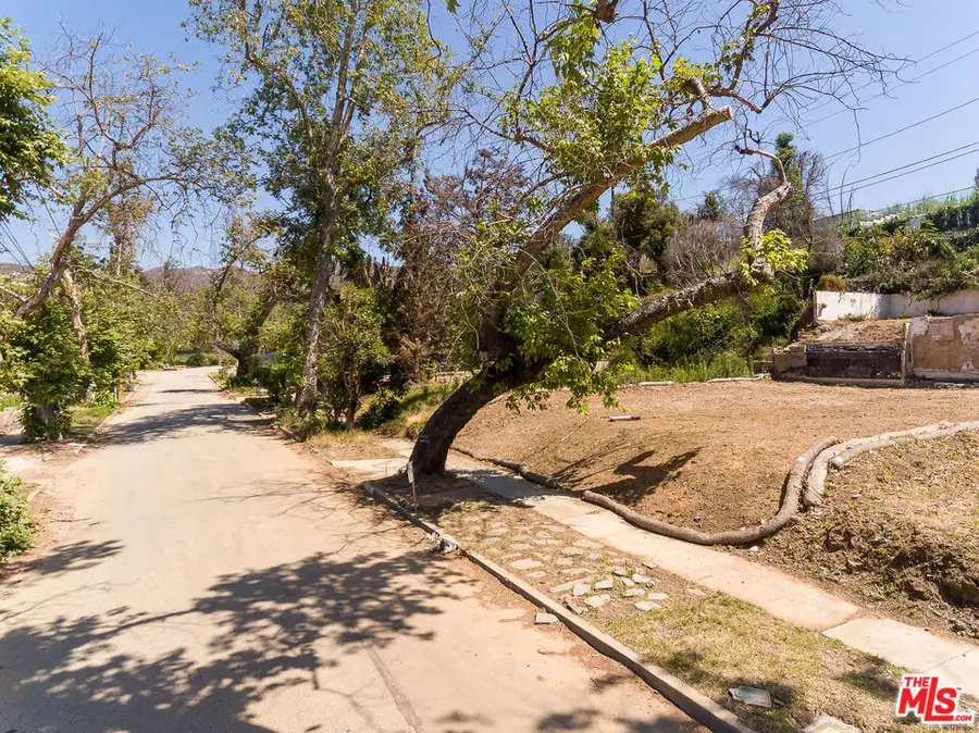 630 Bienveneda Avenue, Pacific Palisades, CA 90272 - #2