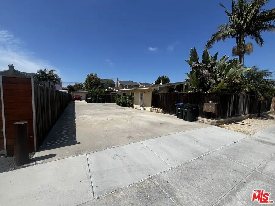 317 University Drive, Costa Mesa, CA 92627 - #3
