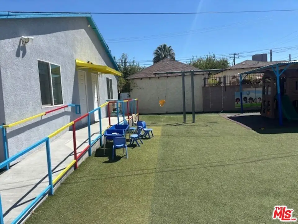 44709 Beech Avenue, Lancaster, CA 93534 - #1