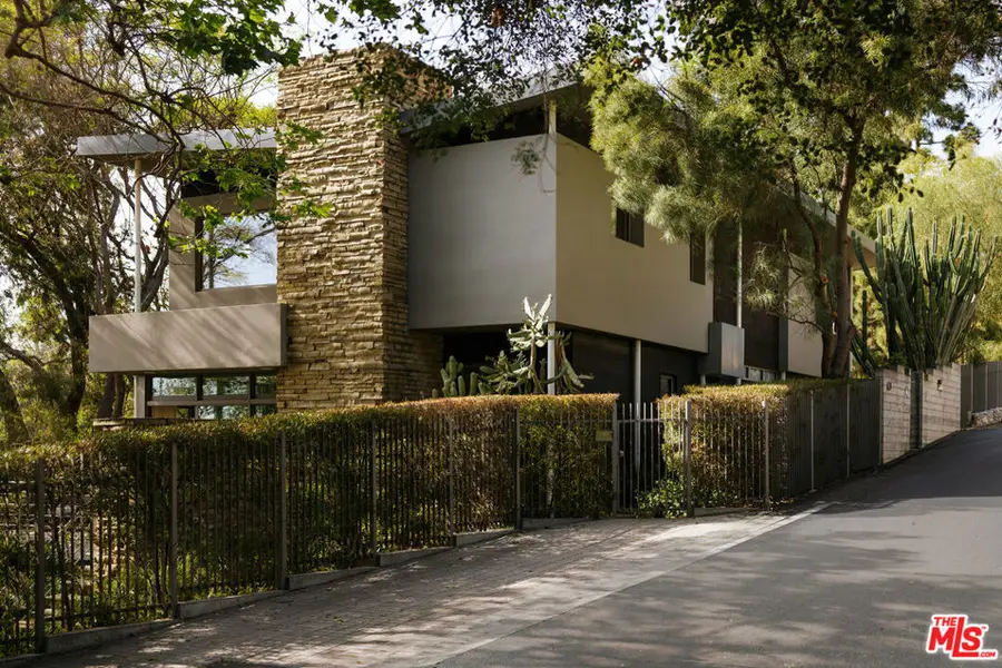 43 Haldeman Road, Santa Monica, CA 90402 - #3