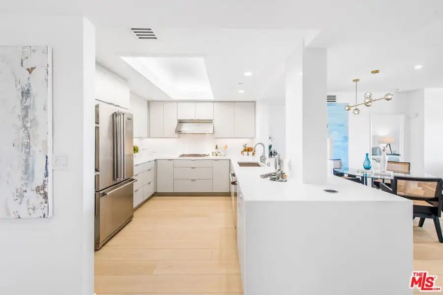 13600 Marina Pointe Drive #705, Marina Del Rey, CA 90292 - #2