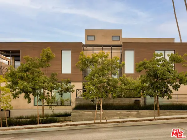 923 N Hilldale Avenue, West Hollywood, CA 90069