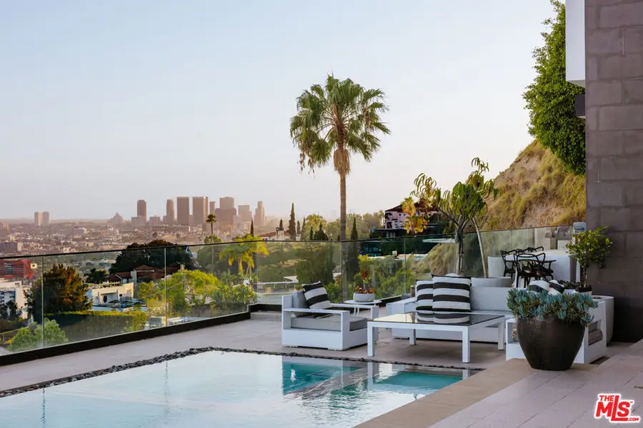 8366 Sunset View Drive, West Hollywood, CA 90069 - #3