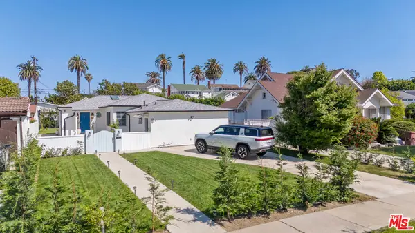 1152 S Windsor Boulevard, Los Angeles, CA 90019