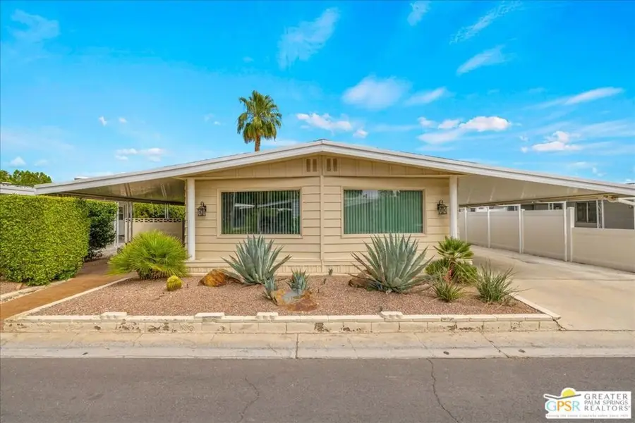 249 S Paseo Laredo, Cathedral City, CA 92234 - #2