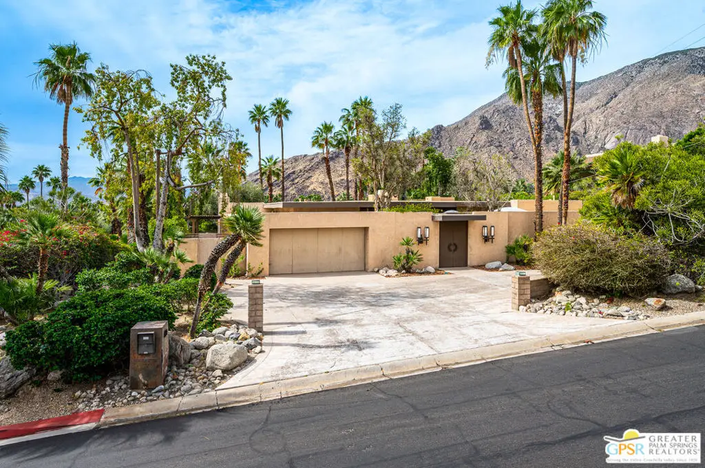 601 W Stevens Road, Palm Springs, CA 92262 - #1