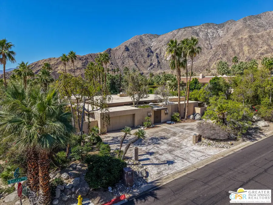 601 W Stevens Road, Palm Springs, CA 92262 - #2