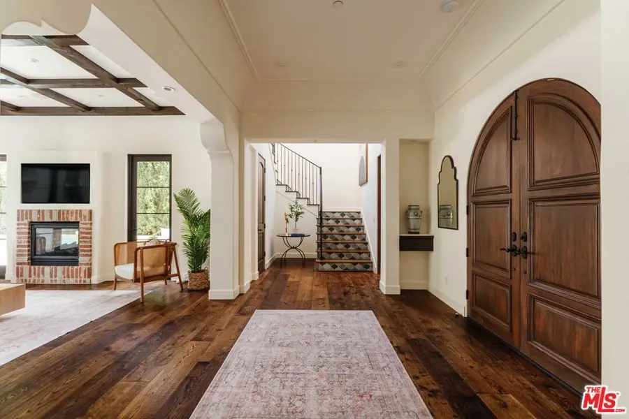 16037 Junaluska Way, Pacific Palisades, CA 90272 - #3