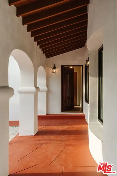 3936 Olmsted Avenue, Los Angeles, CA 90008 - #2